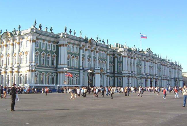 Зимний дворец. Вид с дворцовой площади